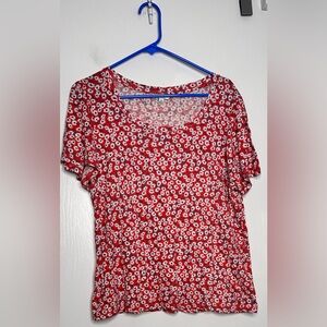 Lucky brand women’s Floral Red Women's Top. Size large